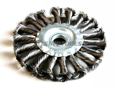 Twist Knot Circular Brush