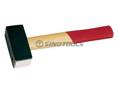 木製のハンドル付きのフレンチタイプのストーンハンマー